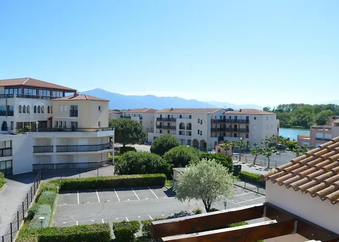 Apartamento 2 Pieces Mezzanine 6 Couchages St Cyprien Sc490-022 Saint-Cyprien (Pyrenees-Orientales)